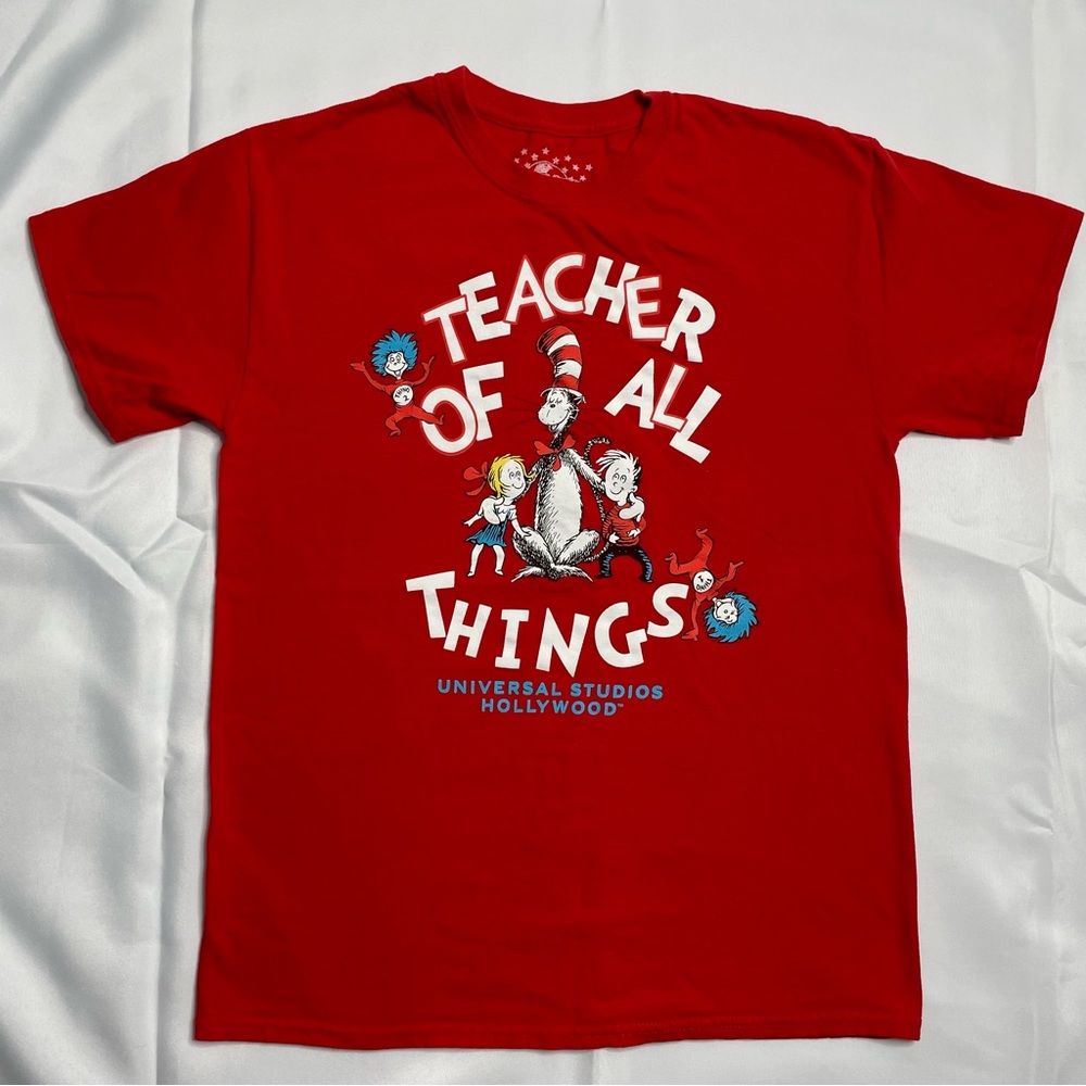 Dr. Seuss Universal Studios Teacher Of All Things Size: Medium Red Shirt
